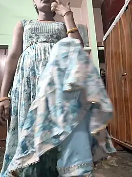 Snapshot of Eshwari_Chopra chatting on October 30, 2025, 1:42 pm Eshwari Chopra online show from October 30, 2025, 1:42 pm