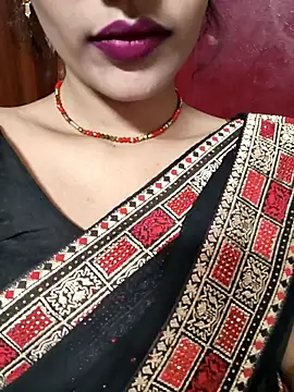 Snapshot of Eshwari_Chopra chatting on October 9, 2025, 3:51 am Eshwari Chopra online show from October 9, 2025, 3:51 am