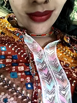 Snapshot of Eshwari_Chopra chatting on November 15, 2025, 5:06 pm Eshwari Chopra online show from November 15, 2025, 5:06 pm