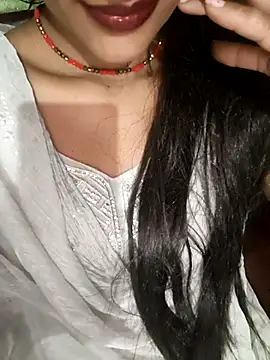 Eshwari Chopra online show from March 18, 2026, 4:48 am