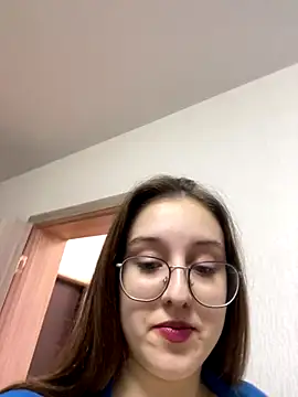 Vviikkssiikk online show from October 19, 2025, 5:16 pm