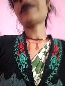 Eshna Dabral online show from November 26, 2025, 1:38 am