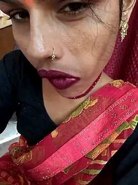 Eshna Dabral online show from October 13, 2025, 4:14 am