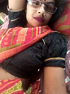 Eshna Dabral online show from November 16, 2025, 5:45 am