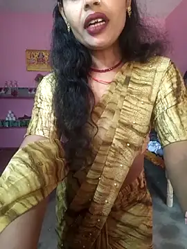 Eshna Dabral online show from November 18, 2025, 3:43 am