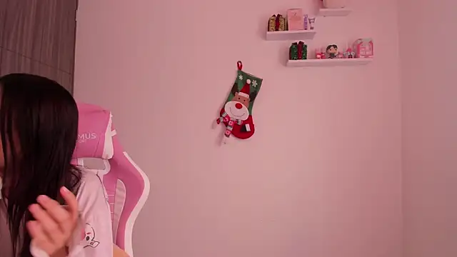 ImBunnyNova online show from December 1, 2025, 3:35 pm