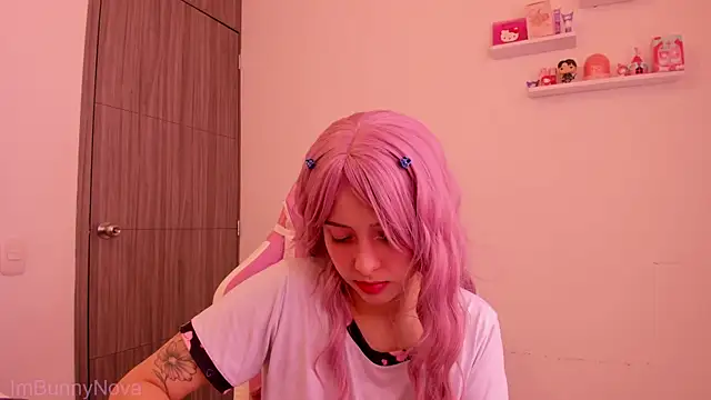 Snapshot of ImBunnyNova chatting on June 19, 2026, 3:07 pm ImBunnyNova online show from June 19, 2026, 3:07 pm
