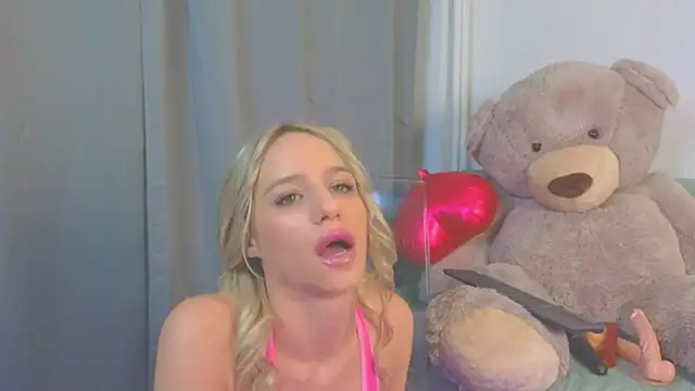 MellisaKim online show from November 22, 2025, 9:46 pm