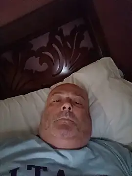 Alexis Bull online show from June 20, 2026, 3:17 pm