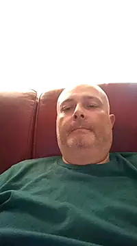 Alexis Bull online show from March 20, 2025, 11:27 am