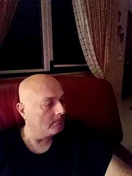 Alexis Bull online show from February 9, 2026, 11:14 pm