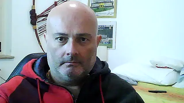 Alexis Bull online show from November 14, 2025, 10:30 am