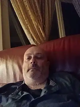 Alexis Bull online show from May 15, 2026, 11:25 pm