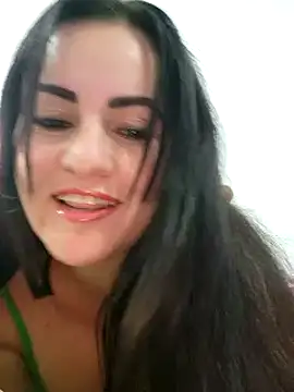 Snapshot of Saraslow chatting on September 28, 2025, 2:24 pm Saraslow online show from September 28, 2025, 2:24 pm