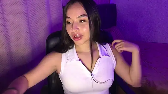 Snapshot of amelia_hall chatting on June 5, 2026, 5:07 pm amelia hall online show from June 5, 2026, 5:07 pm