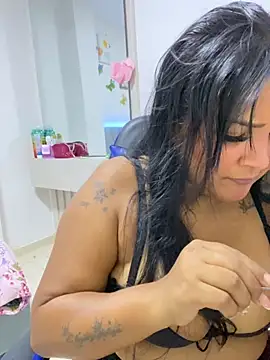 sashaoficial  online show from October 22, 2025, 10:41 pm