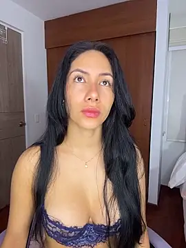 ArianaReynoldss online show from March 31, 2026, 10:17 am