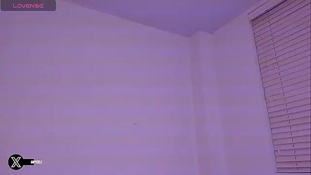 im eli1 online show from October 19, 2025, 2:58 am