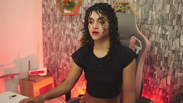 Snapshot of bonniie_98_ chatting on February 11, 2026, 7:03 pm bonniie 98 online show from February 11, 2026, 7:03 pm