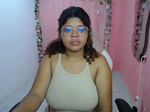 Snapshot of natalietits1 chatting on October 2, 2025, 3:26 pm natalietits1 online show from October 2, 2025, 3:26 pm