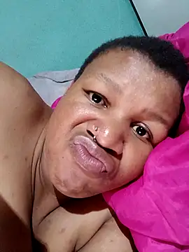 Snapshot of Crazy77 chatting on December 22, 2025, 12:27 pm Crazy77 online show from December 22, 2025, 12:27 pm