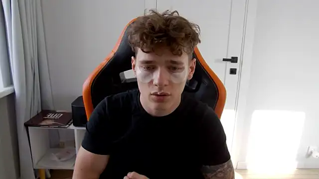 DanyDavis online show from March 4, 2026, 8:55 am