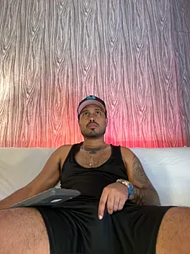 PapiStan online show from October 8, 2025, 4:14 am