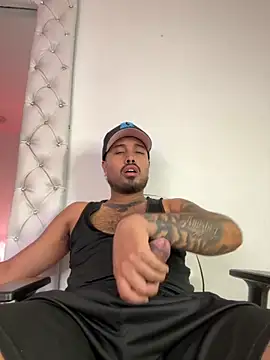 PapiStan online show from November 22, 2025, 4:00 am