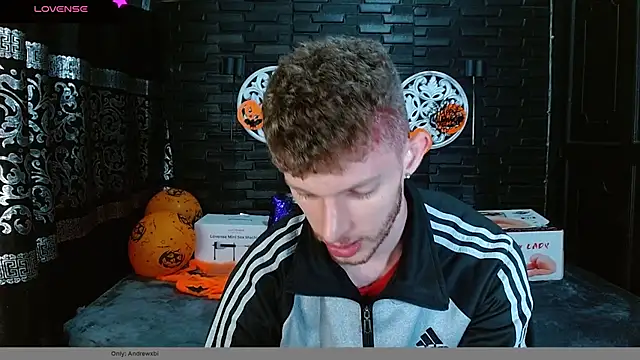 andrewxbi online show from October 29, 2025, 11:31 am