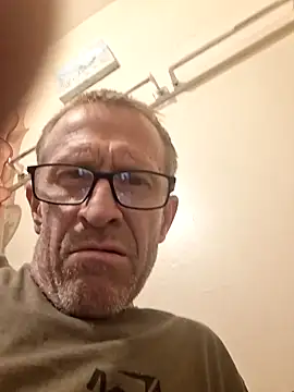 moasslicker online show from October 13, 2025, 12:18 pm