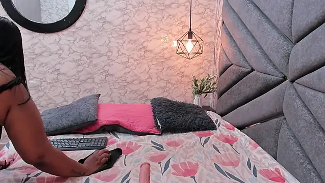 WALESKABBW ASS online show from September 13, 2025, 12:27 pm