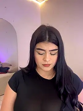 Kariina  69 online show from November 12, 2025, 3:21 am