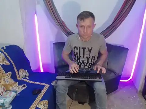 hot mann11 online show from March 4, 2026, 12:18 am