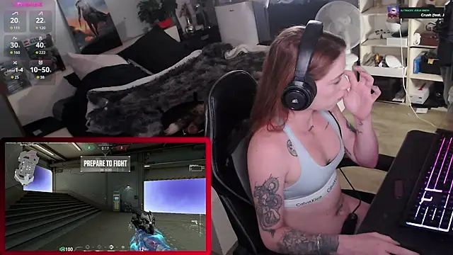 Horny Makima online show from September 13, 2025, 9:31 am