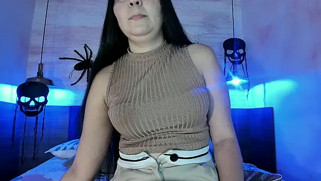 Snapshot of AlissaJoness chatting on October 10, 2025, 11:33 am AlissaJoness online show from October 10, 2025, 11:33 am