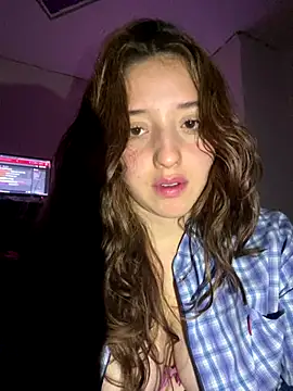 Baby  Otaku online show from October 16, 2025, 3:04 am