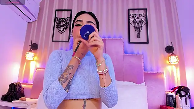 Snapshot of SamanthaAdele chatting on November 16, 2025, 2:00 pm SamanthaAdele online show from November 16, 2025, 2:00 pm