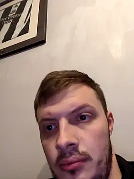 Ryanbigcock3194 online show from September 22, 2025, 11:33 pm