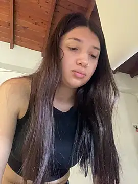 Snapshot of Mia__Gray chatting on February 19, 2026, 3:31 pm Mia Gray online show from February 19, 2026, 3:31 pm