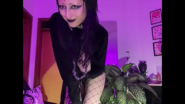 Snapshot of ELENA_UMBRA chatting on December 2, 2025, 5:31 am ELENA UMBRA online show from December 2, 2025, 5:31 am