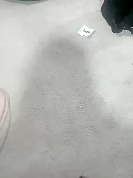 luuiss12 online show from September 21, 2025, 12:49 am