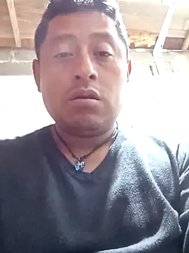 luuiss12 online show from September 11, 2025, 5:29 am