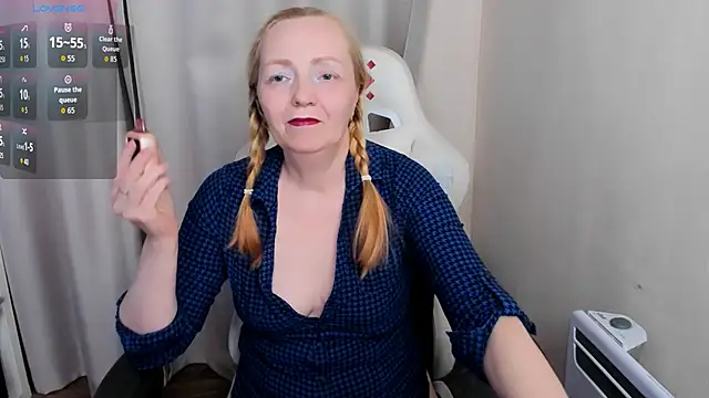 Snapshot of Karen_Villis chatting on November 28, 2025, 12:27 pm Karen Villis online show from November 28, 2025, 12:27 pm