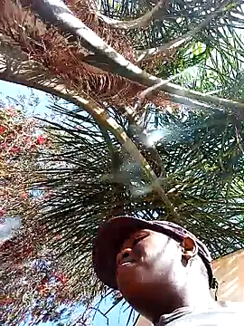 Snapshot of Thenaughtyboy360 chatting on October 1, 2025, 12:20 pm Thenaughtyboy360 online show from October 1, 2025, 12:20 pm