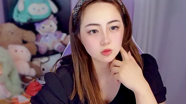 yuki3366 online show from April 7, 2026, 1:02 pm