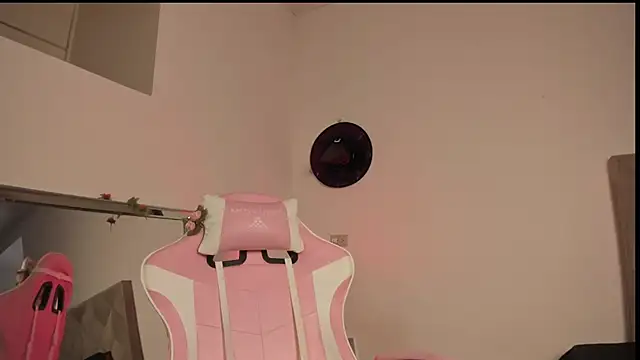 Paprika  online show from November 10, 2025, 6:24 pm