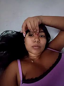 kalifa3210 online show from November 12, 2025, 3:54 am