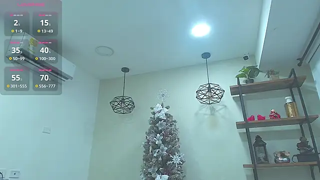 Snapshot of _Victoria_Collins chatting on December 5, 2025, 10:36 am Victoria Collins online show from December 5, 2025, 10:36 am