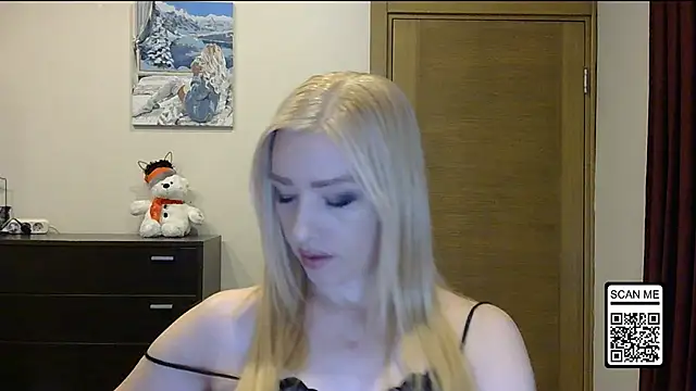 Wild Silk Desire online show from November 14, 2025, 2:10 pm