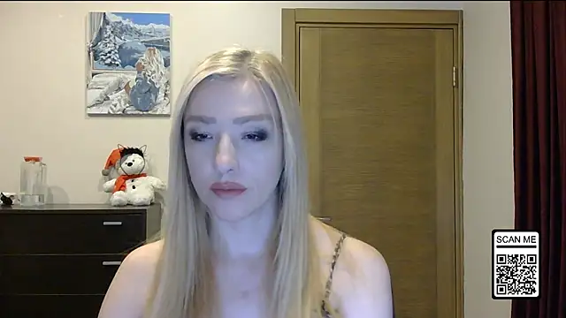 Wild Silk Desire online show from December 5, 2025, 3:32 pm